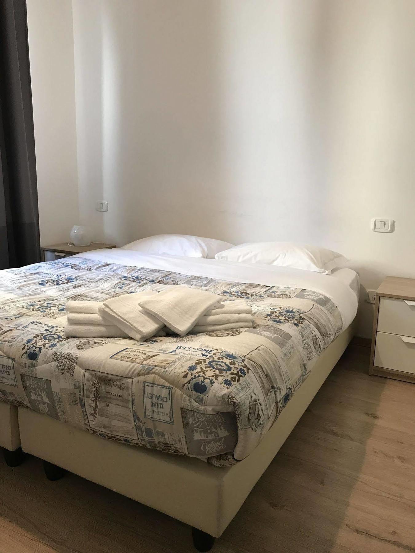 Elite Loreto Milano Hotel Zewnętrze zdjęcie